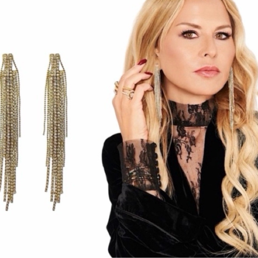 Chic Gold Rhinestone Tassel Earrings